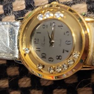PARMEX FLOATING RHINESTONE WATCH
